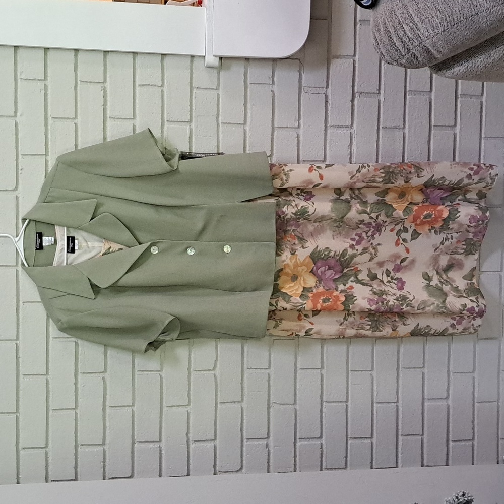 Cimmaron 2 Piece Dress & Jacket Set. Size 26W NWT